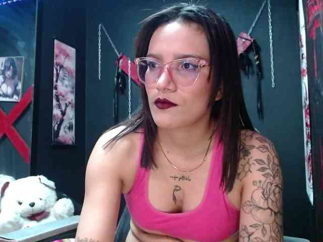 Yaumiiko webcam