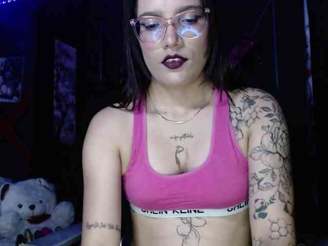 Yaumiiko webcam