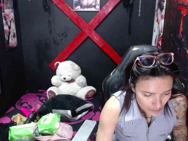 Yaumiiko webcam