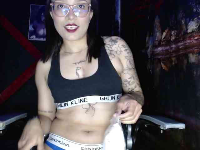 Yaumiiko webcam
