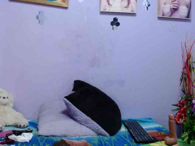 Yaumiiko webcam