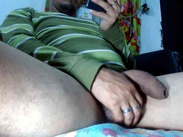 DOMINANTBIGDICK DOMINANTBIGDICK