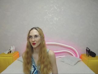 LizzieBrait Porn Show