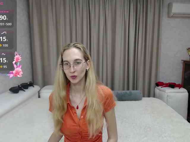 LizzieBrait webcam