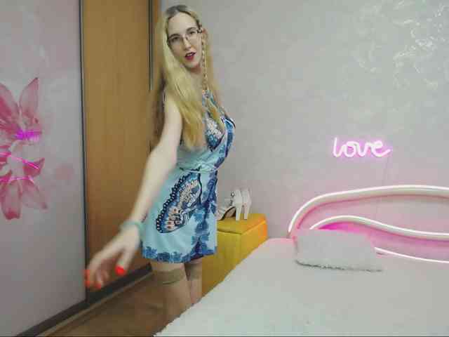LizzieBrait