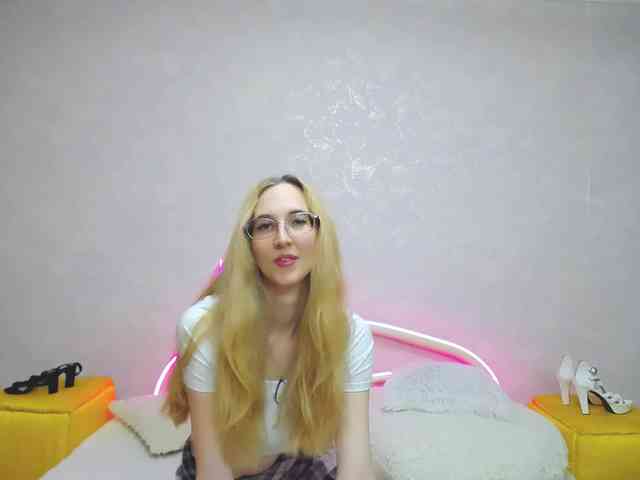 LizzieBrait webcam
