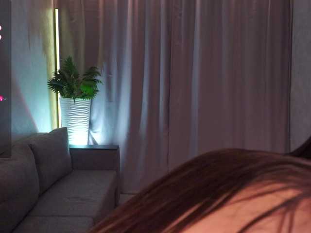 AnuricBriny's BongaCams show and profile