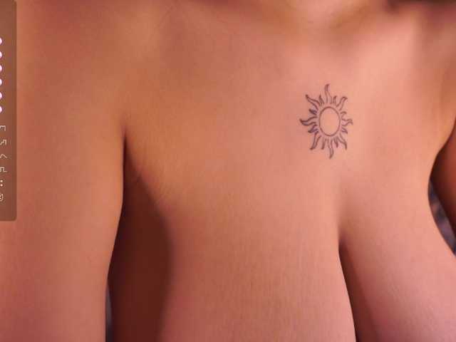 AnuricBriny's BongaCams show and profile