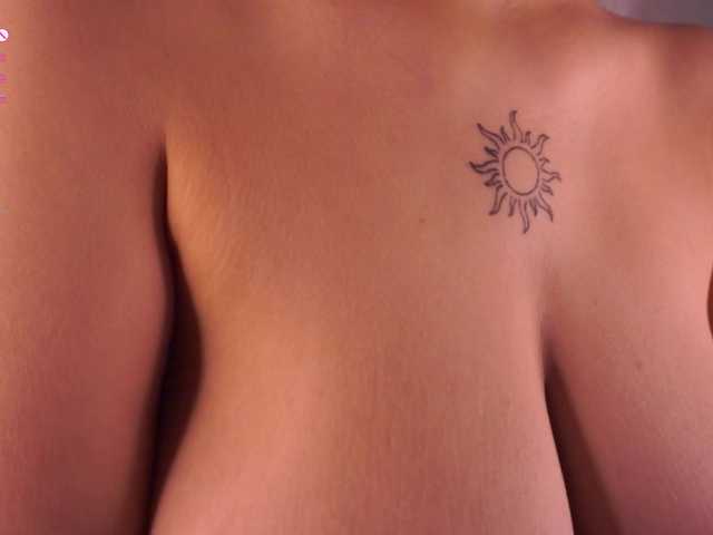 AnuricBriny's BongaCams show and profile