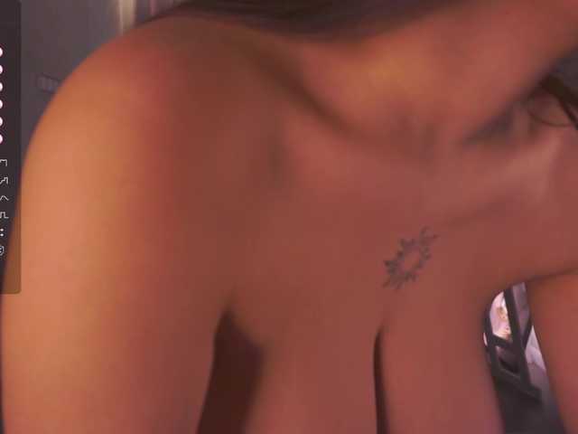 AnuricBriny from BongaCams is Freechat