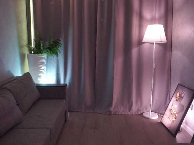 AnuricBriny's BongaCams show and profile