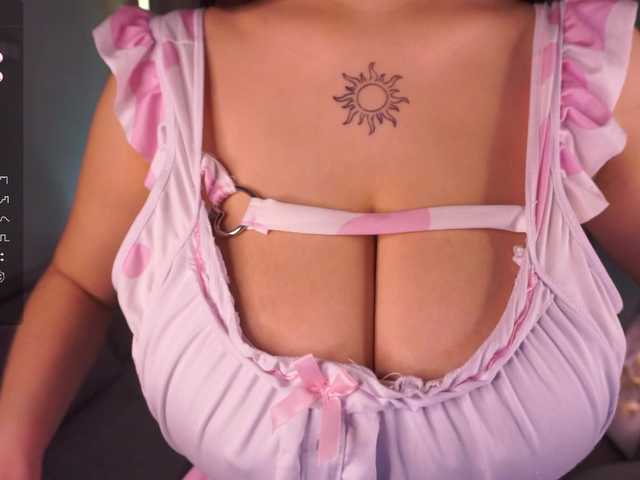 AnuricBriny's BongaCams show and profile