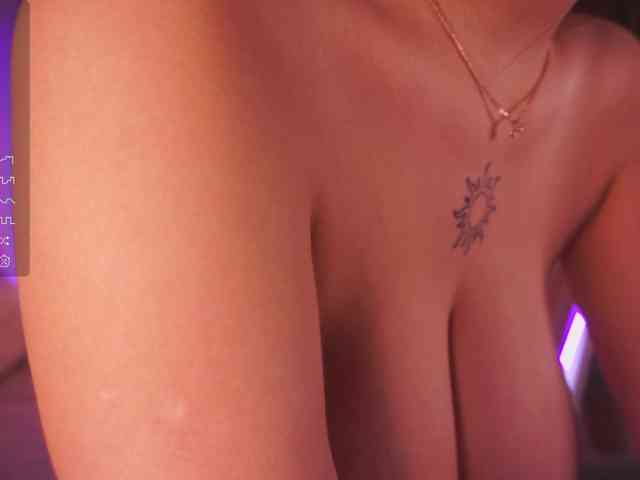 AnuricBriny Live Webcam on BongaCams