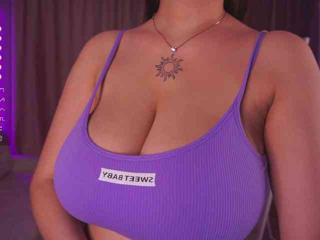 sexy striptease show AnuricBriny
