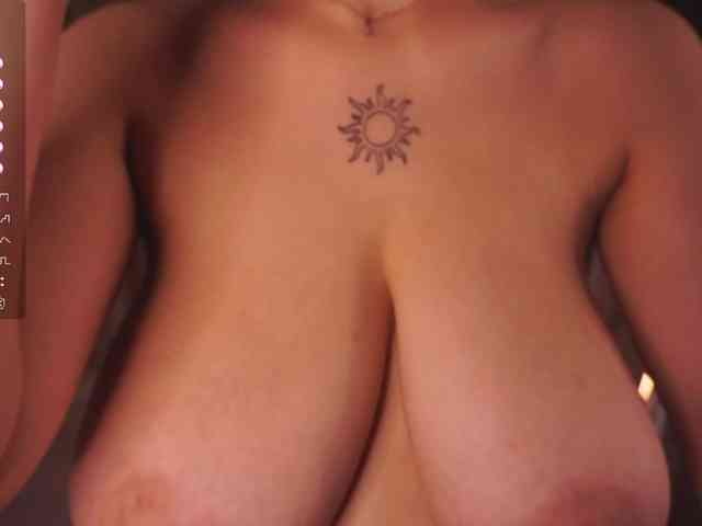 AnuricBriny webcam