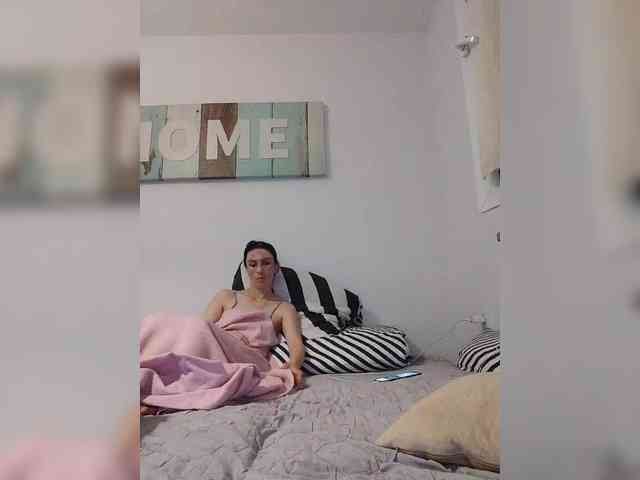 AmorFatiaa webcam