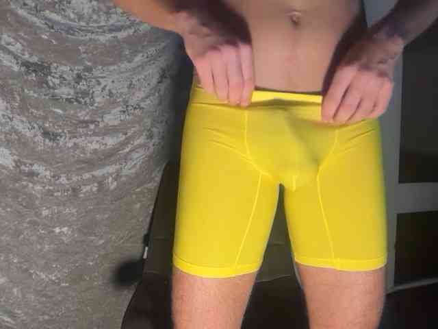 NaughtyCouple8988 webcam