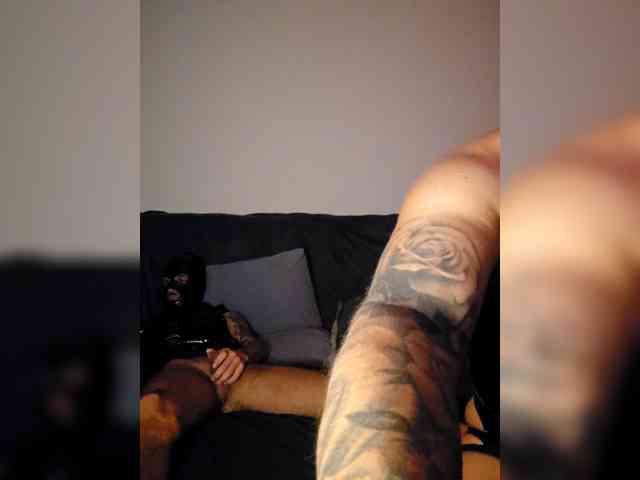 NaughtyCouple8988 webcam