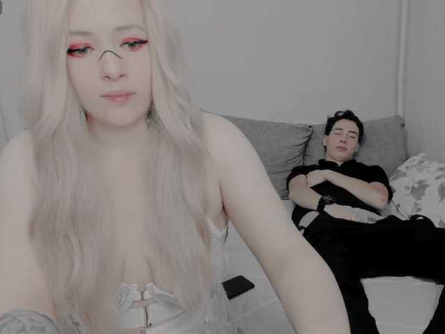 PollyandMatt's BongaCams show and profile