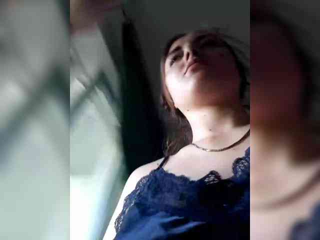 Monika_live webcam