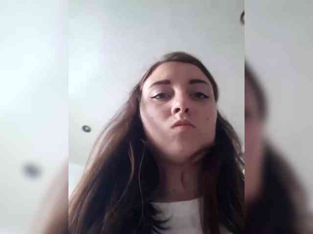 Monika_live webcam