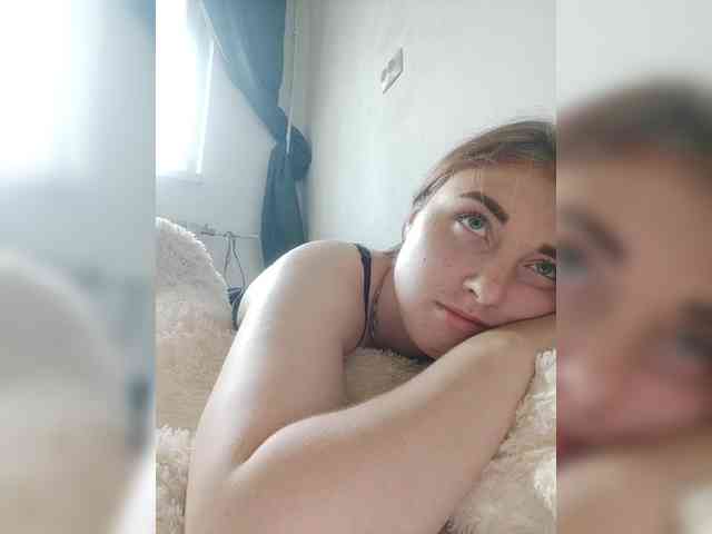 Monika_live webcam