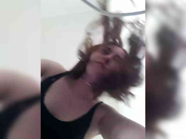 Monika_live webcam