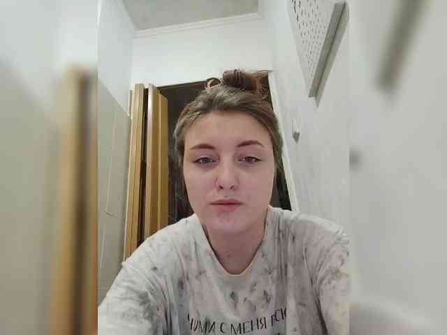 Monika_live webcam