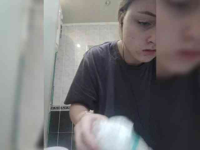 Monika_live webcam