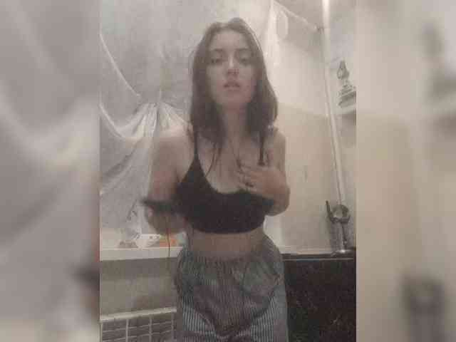 Monika_live webcam