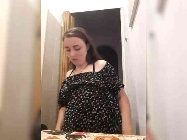 Monika_live webcam