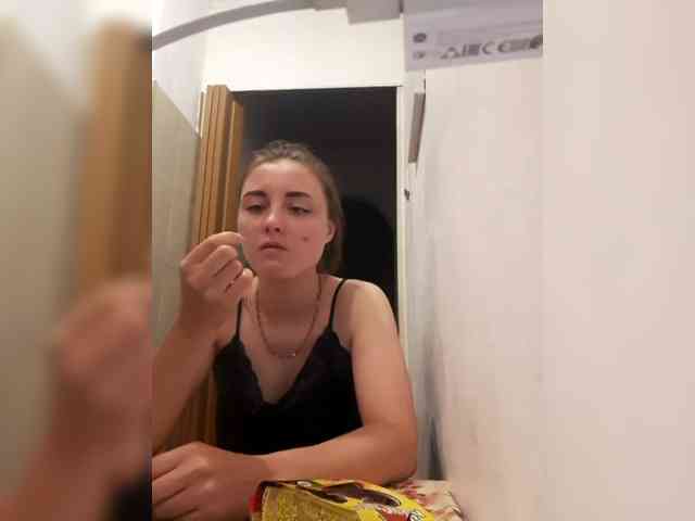 Monika_live webcam