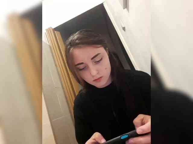 Monika_live webcam