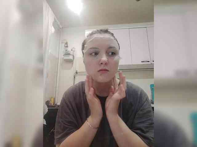 Monika_live webcam