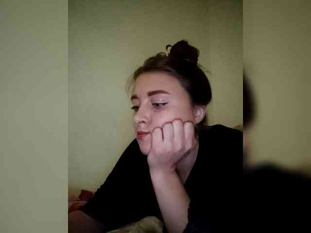 Monika_live webcam