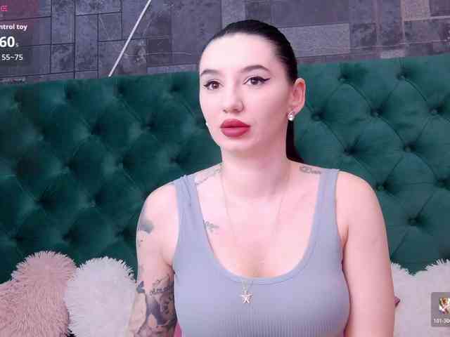 BriannaBratty webcam