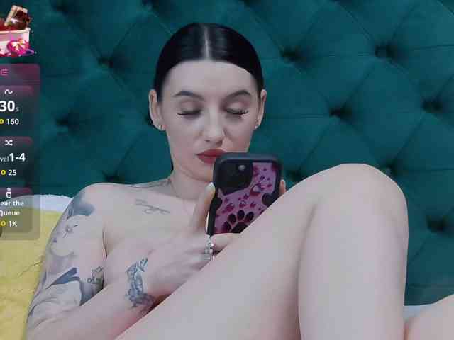 BriannaBratty webcam