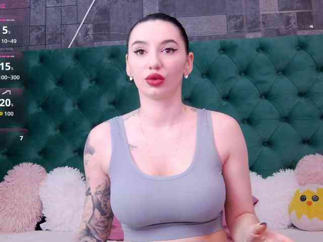 BriannaBratty webcam