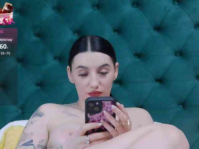 BriannaBratty webcam