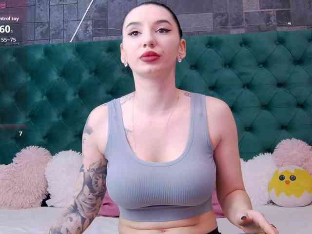 BriannaBratty webcam