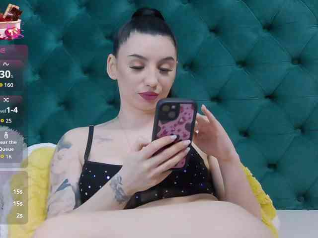 BriannaBratty webcam