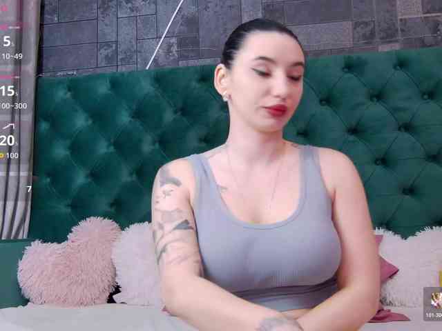 BriannaBratty webcam