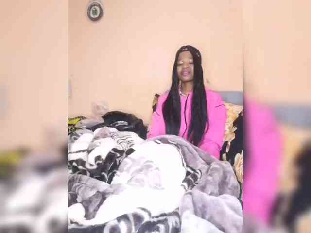 Thandieee webcam