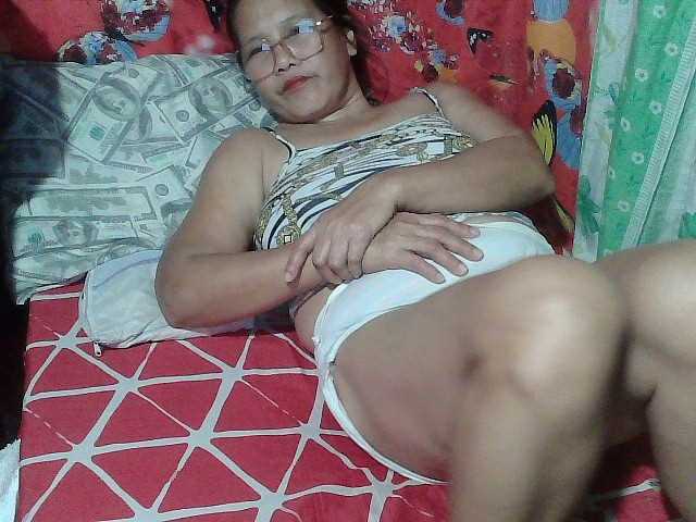 scarllettxxx from BongaCams