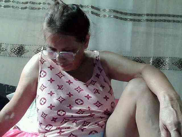 scarllettxxx webcam