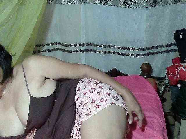 scarllettxxx webcam