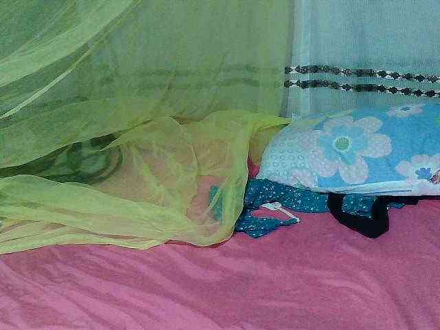 scarllettxxx webcam