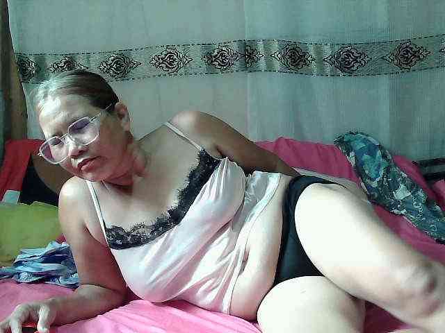 scarllettxxx webcam