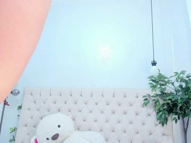 Victoria-Coleman's BongaCams show and profile