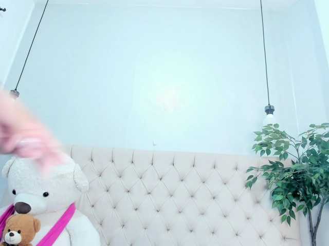 Victoria-Coleman webcam